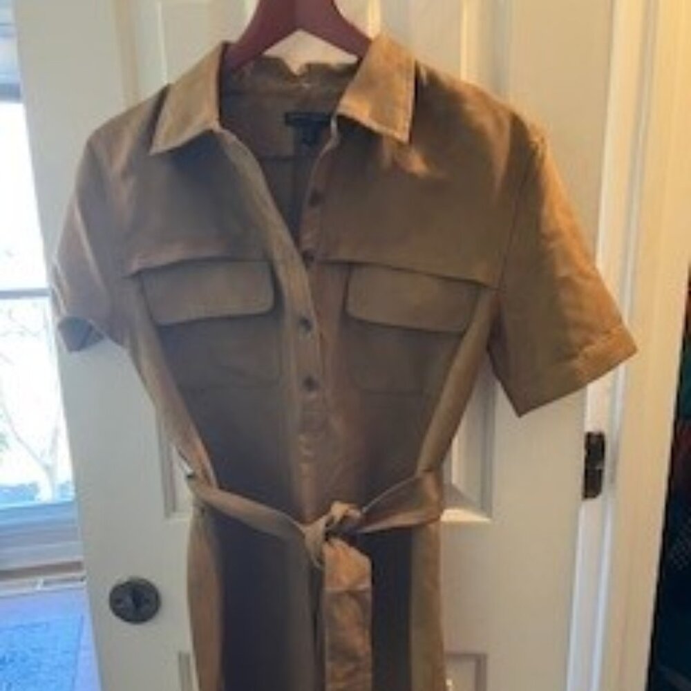 Banana Republic Dress, Size Small, new